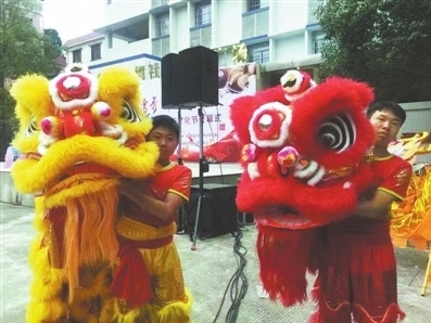 連續(xù)三次應征終圓軍旅夢！東區(qū)街道龍獅少年將赴軍營